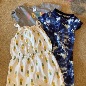 2 outfits one pjs old navy